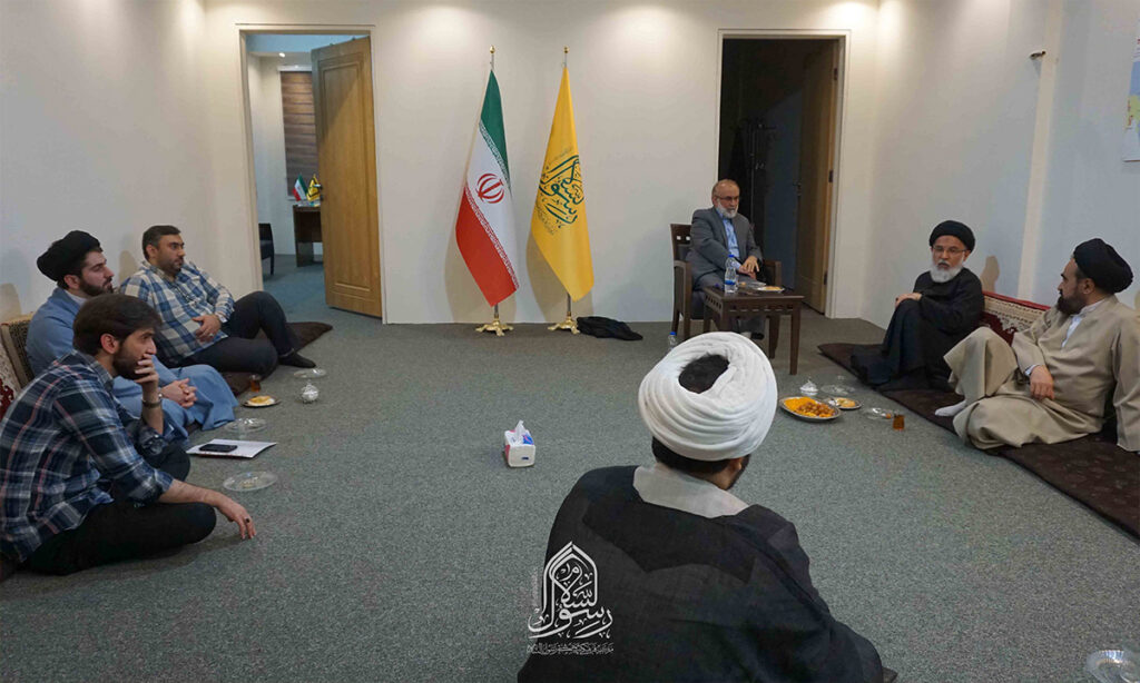 حجت الاسلام و المسلمین محسن قنبریان | نشست علمی مرکز رسول السلام با موضوع « چگونگی تعامل و انتقال مبانی فقه حکومتی و فقه مضاف از حوزه علمیه قم به لبنان » حجت الاسلام و المسلمین محسن قنبریان | نشست علمی مرکز رسول السلام با موضوع « چگونگی تعامل و انتقال مبانی فقه حکومتی و فقه مضاف از حوزه علمیه قم به لبنان »
